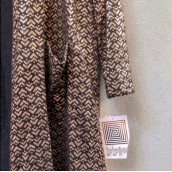 LuLaRoe Elegant Sarah Duster Black Gold Metallic - Picture 1 of 7